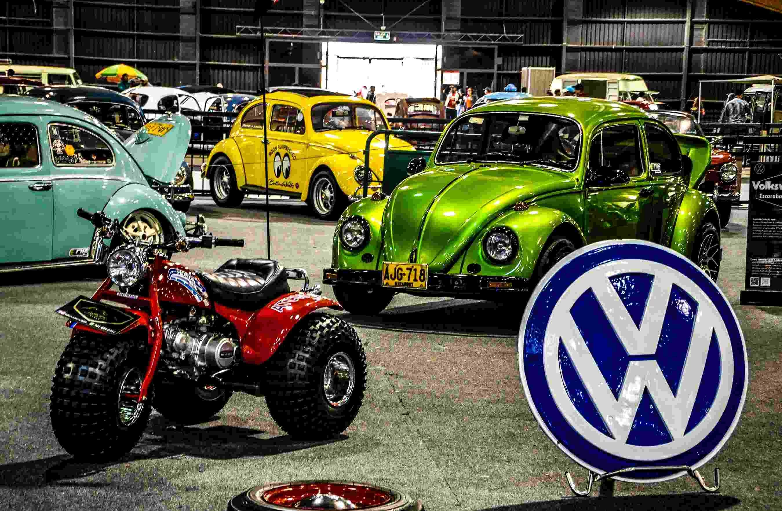 THE WONDERFUL WORLD OF VOLKSWAGEN